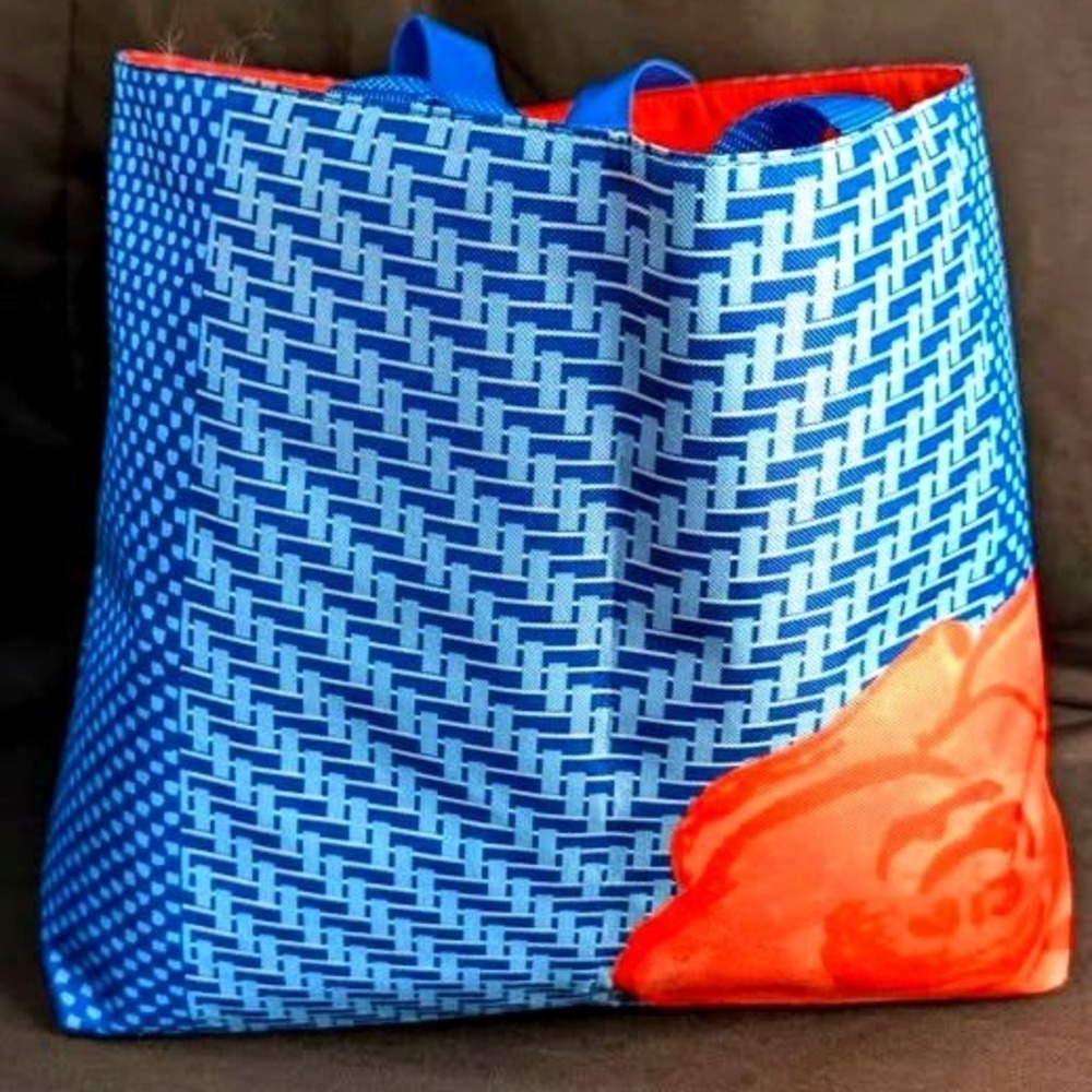 2 ~ Lancôme Paris Exclusive Gift Beach Tote Bags ~ NWOT - Vacation Chic ~ Beach - Picture 2 of 9